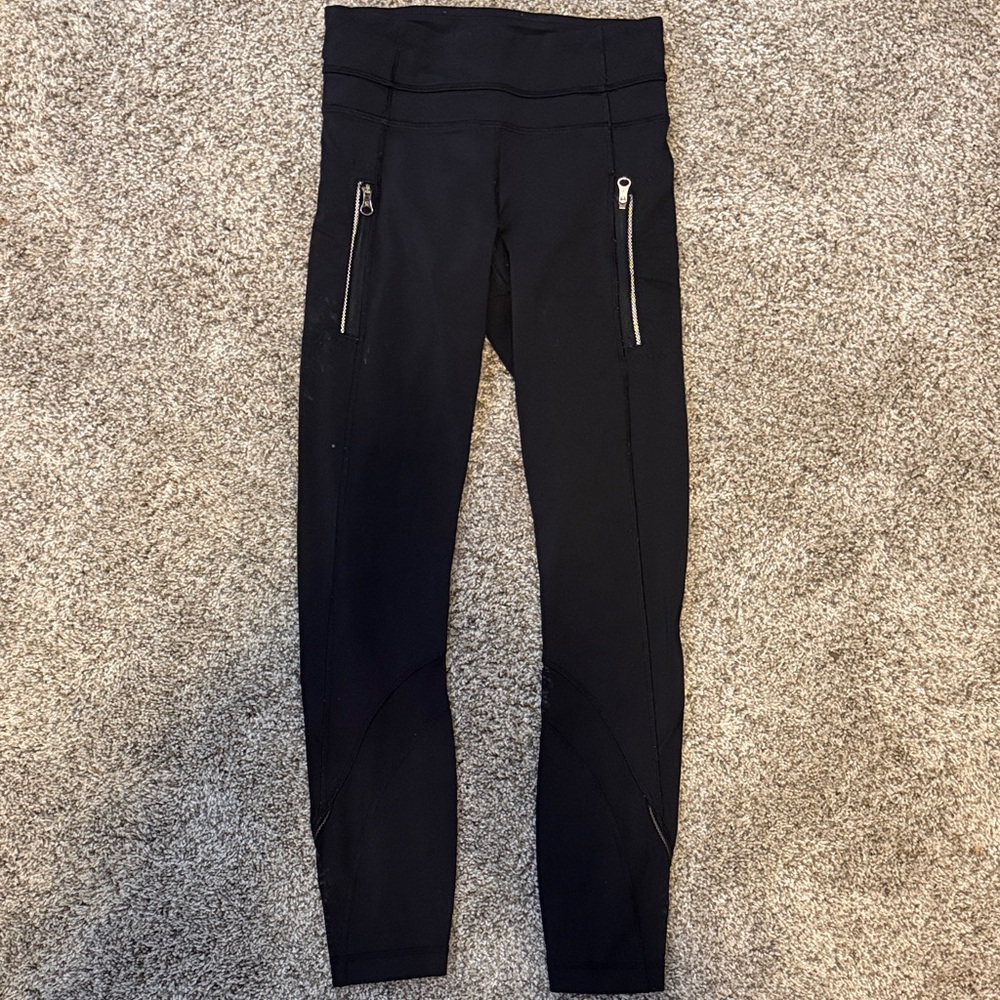 Lululemon Black High-Waisted Leggings with Zipper Pockets